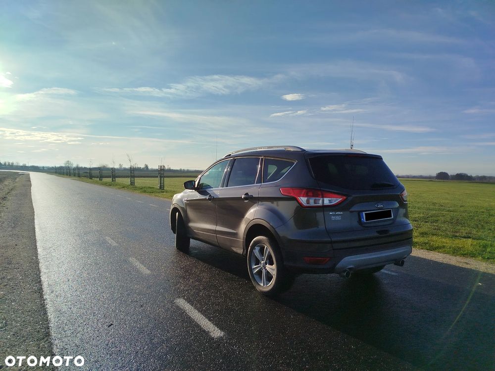 Ford Kuga - 8
