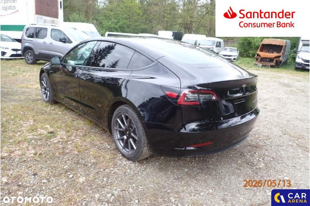 Tesla Model 3 - 5