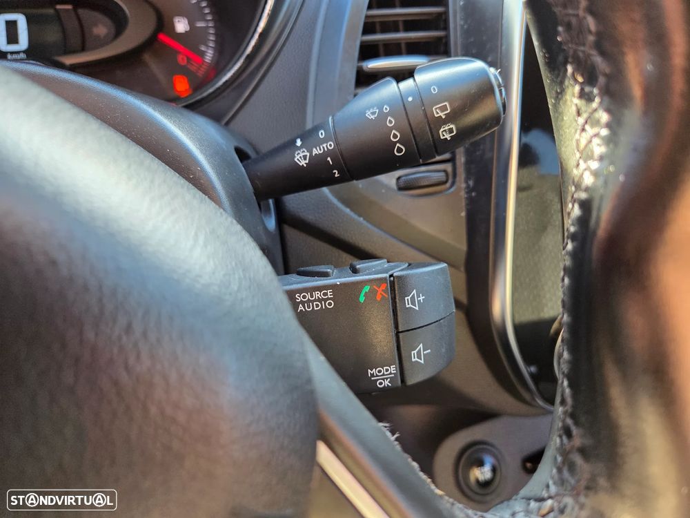 Renault Captur 1.5 dCi Exclusive - 16