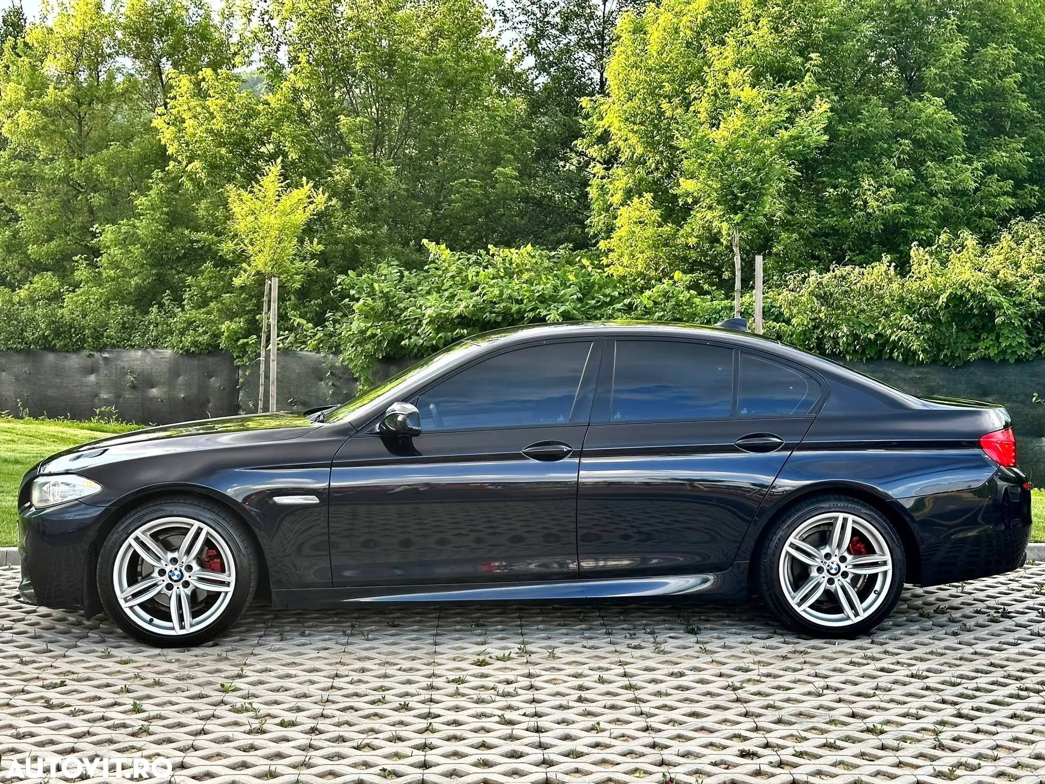 BMW Seria 5 520d - 7