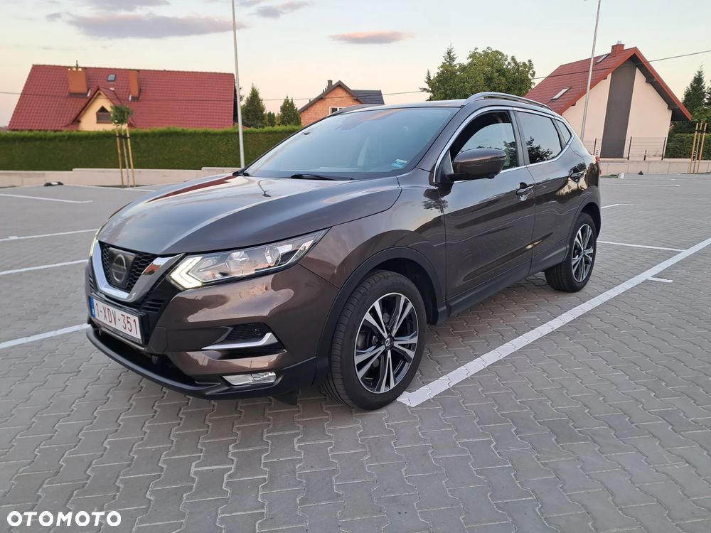 Nissan Qashqai 1.2 DIG-T Tekna EU6 - 1