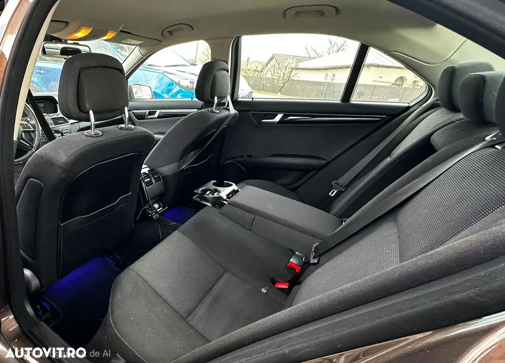 Mercedes-Benz C 200 d Aut. - 8