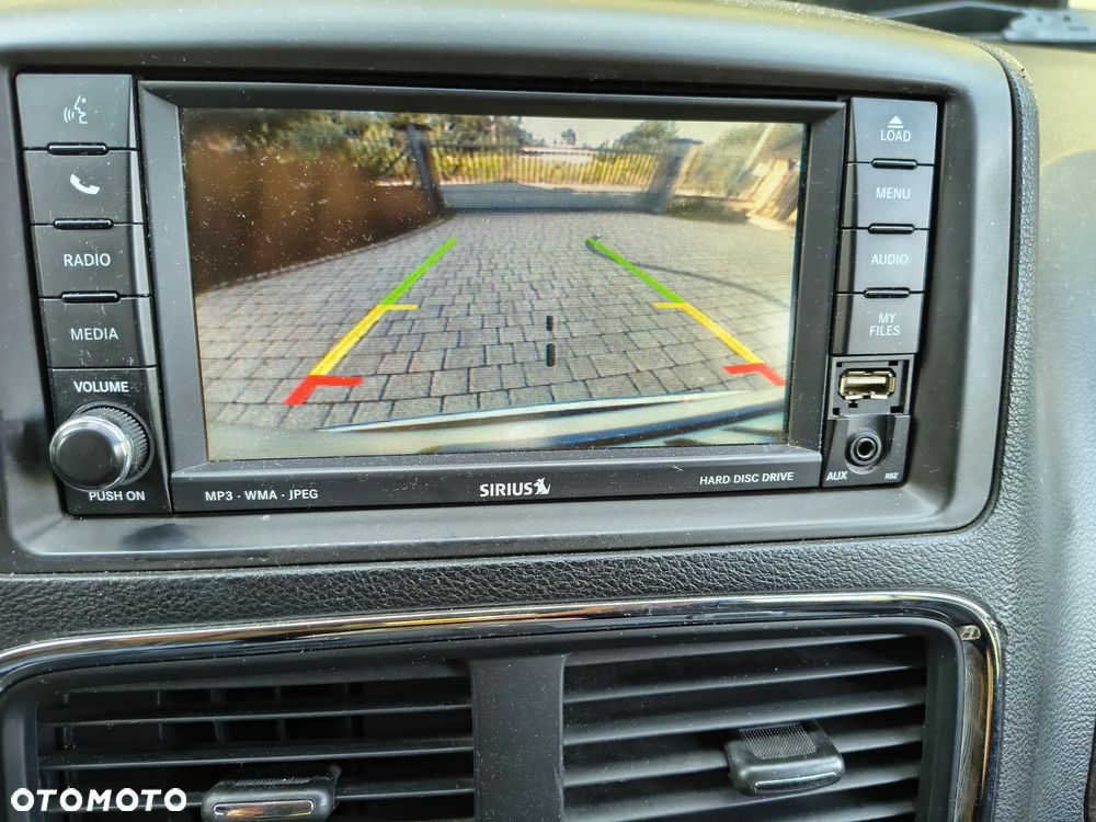 Dodge Grand Caravan - 7