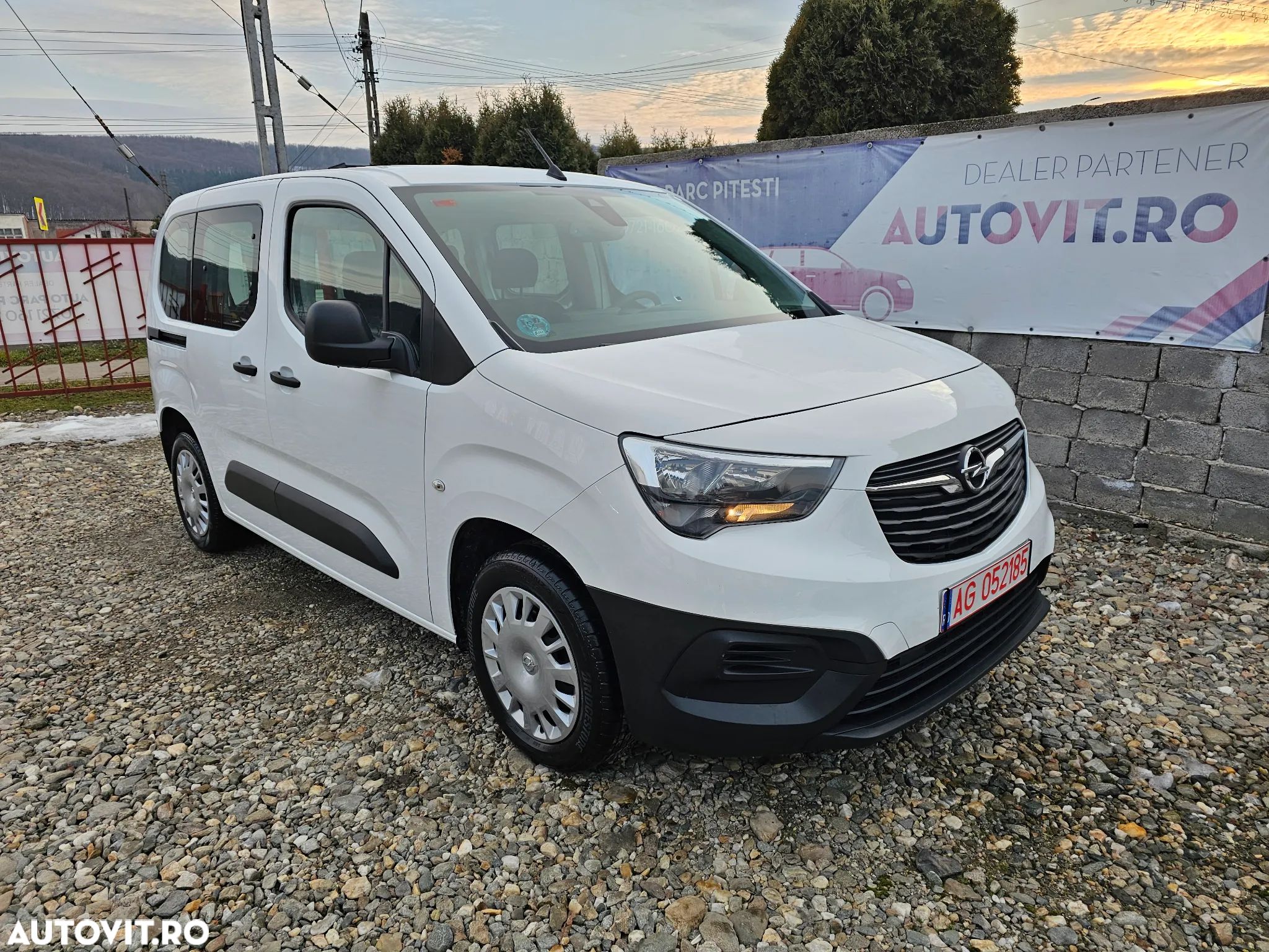 Opel Combo Life 1.5 D Start/Stop Edition - 1
