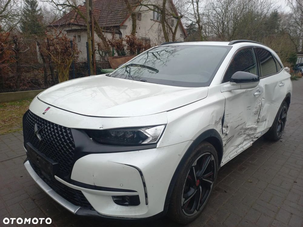 DS Automobiles DS 7 Crossback 2.0 BlueHDi Performance Line + - 2