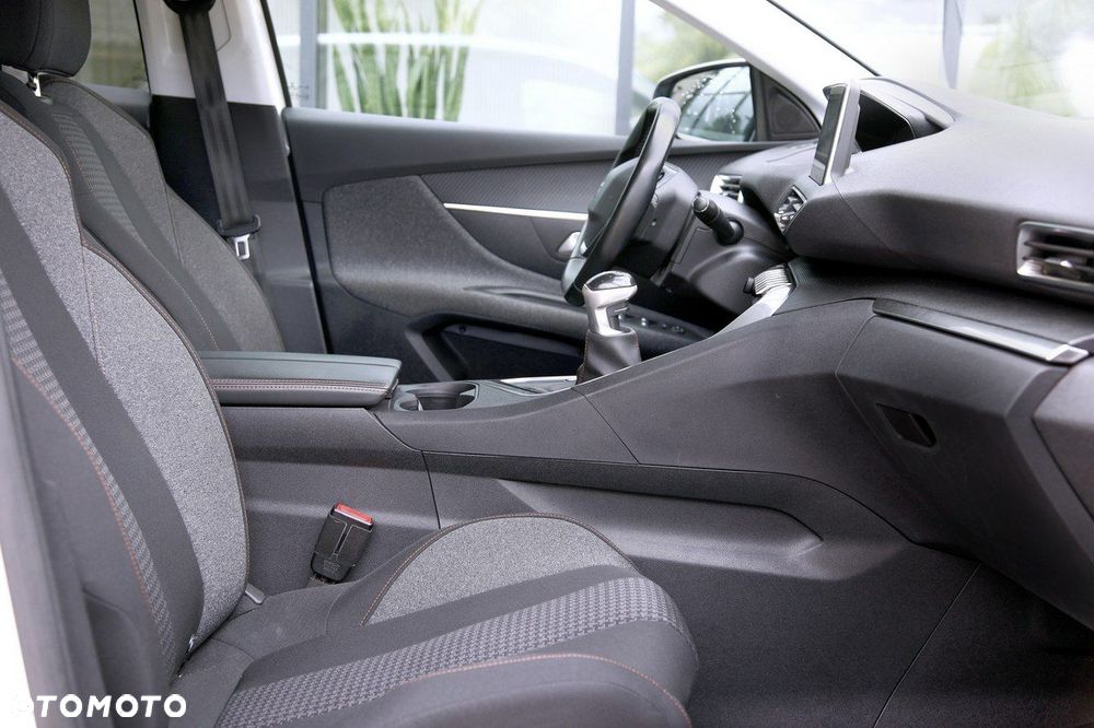 Peugeot 3008 - 14