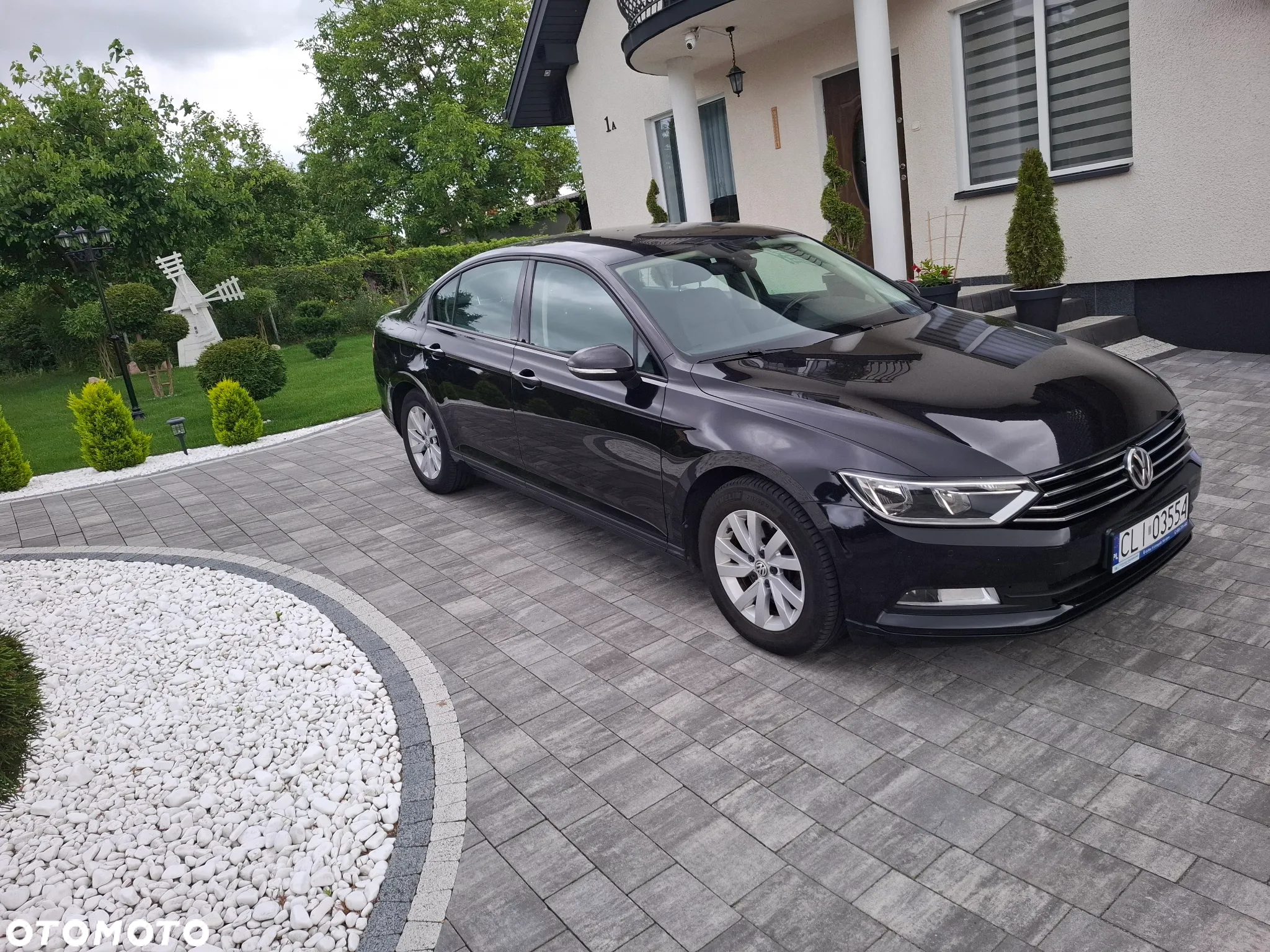 Volkswagen Passat 1.6 TDI BMT Comfortline - 3