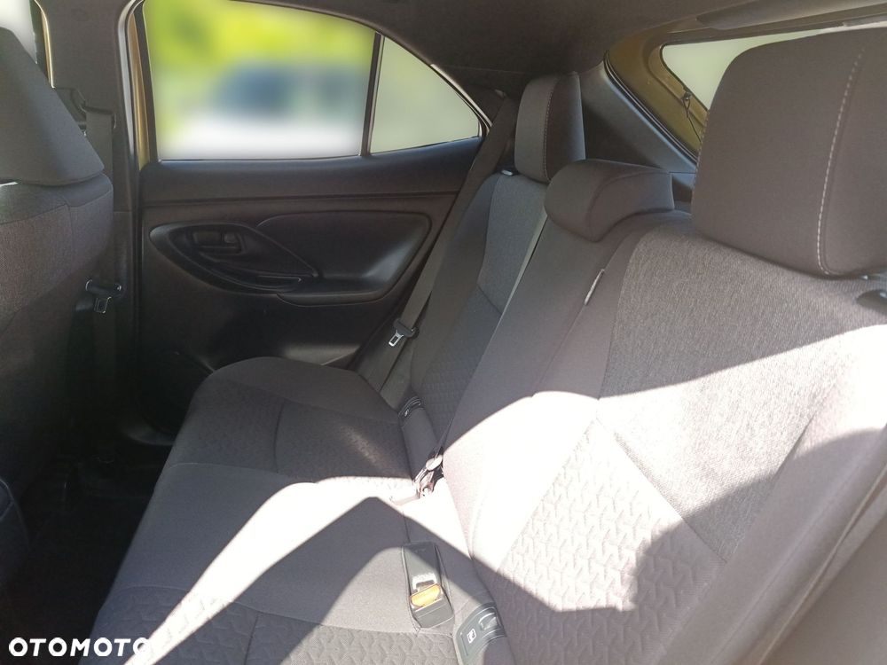 Toyota Yaris Cross Hybrid 1.5 Comfort - 17