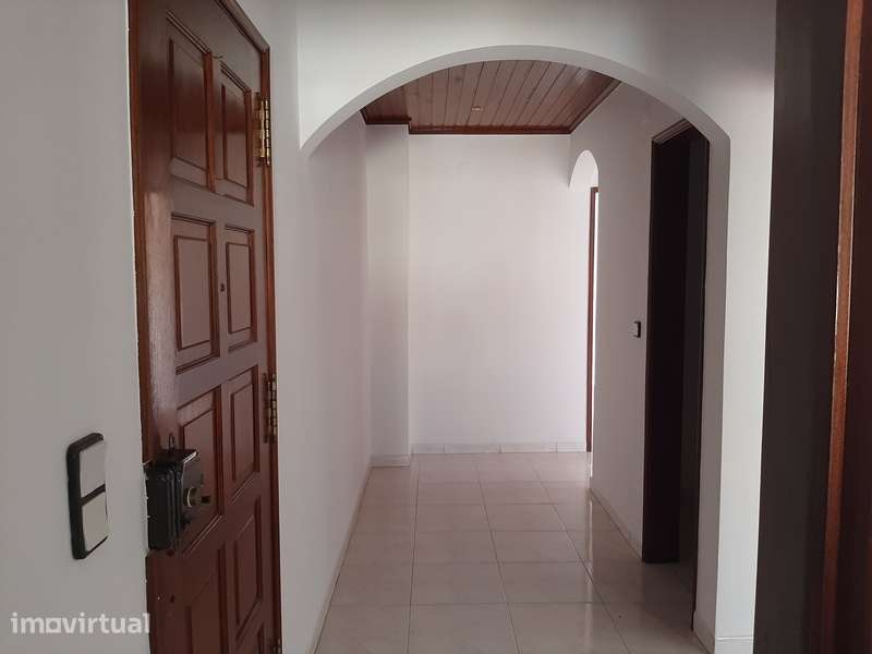 Apartamento em Seixal, Amora - Grande imagem: 3/16