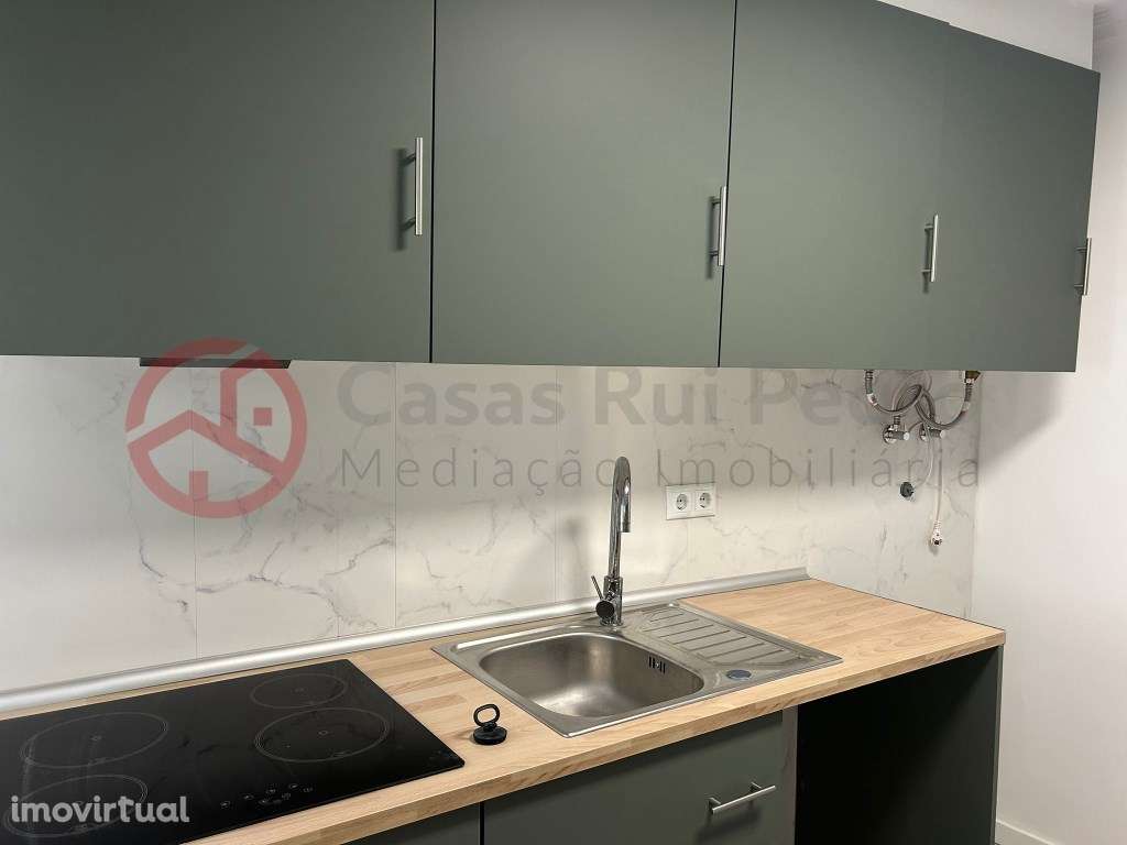 Moradia T1 Sublime em Alcântara, Charme, Centralidade e Potencial d... - Grande imagem: 5/22