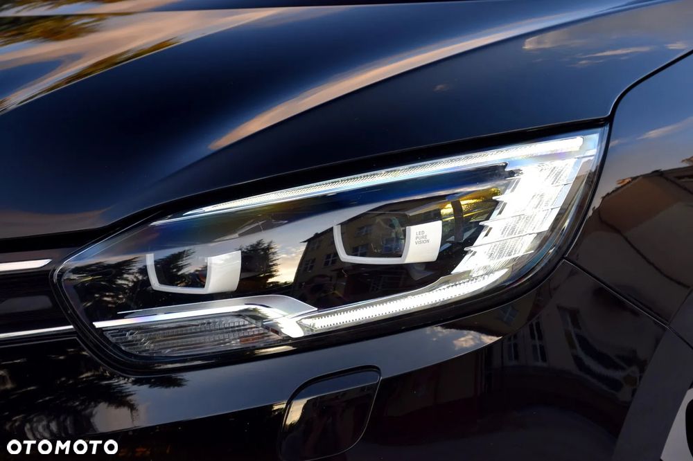 Renault Grand Scenic - 13