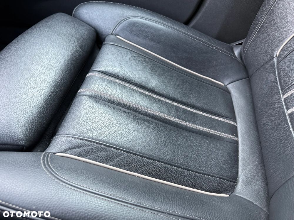 BMW Seria 5 530d xDrive Sport-Aut Luxury Line - 14