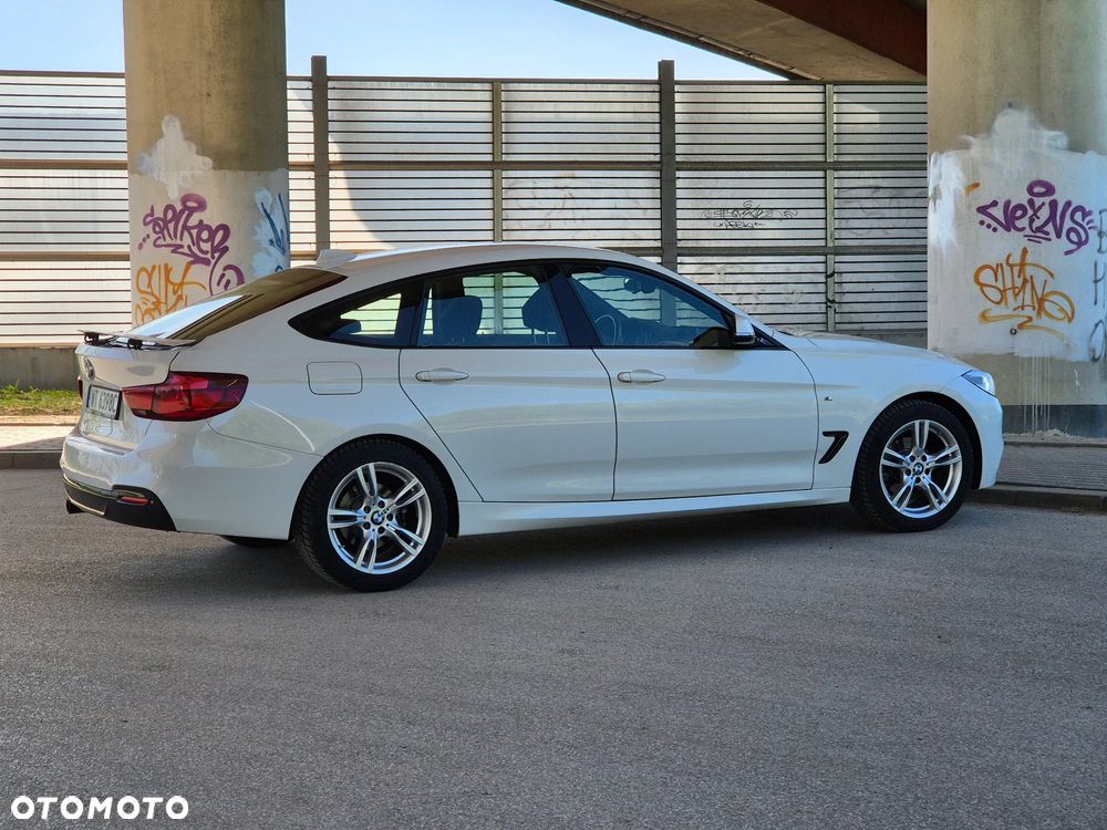 BMW 3GT 320i GPF xDrive M Sport - 16