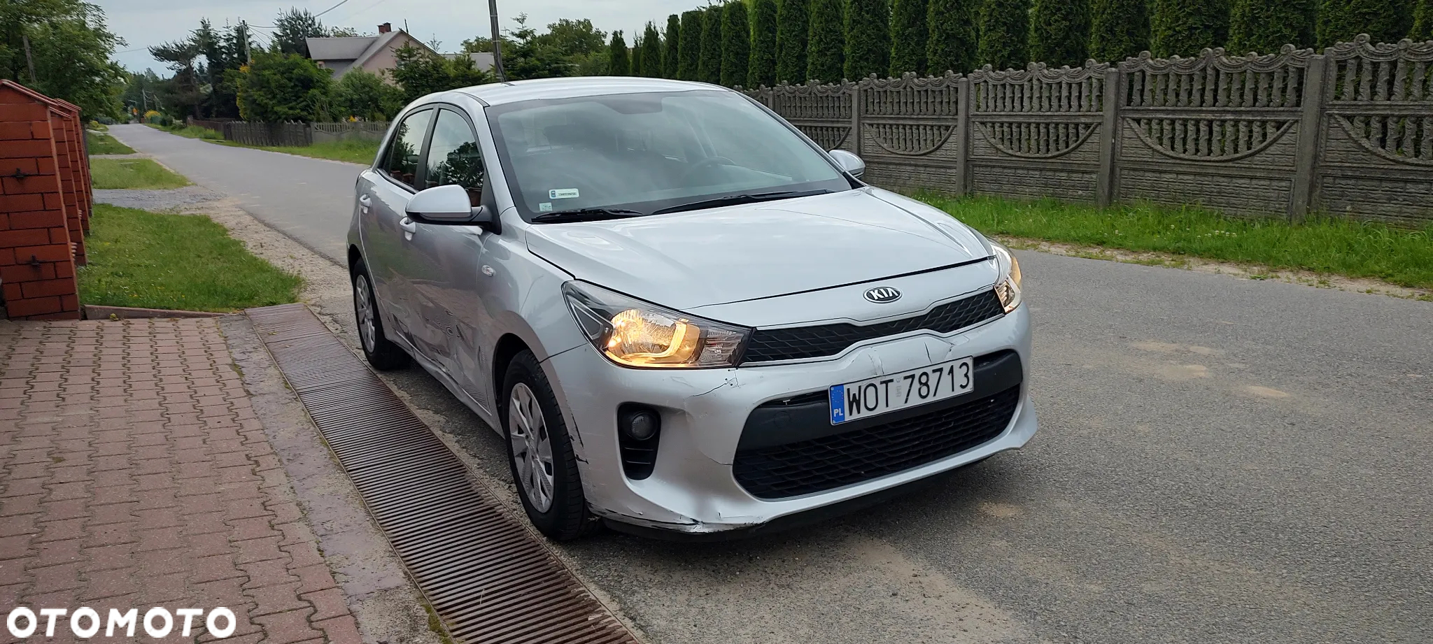 Kia Rio 1.2 Business Line - 2