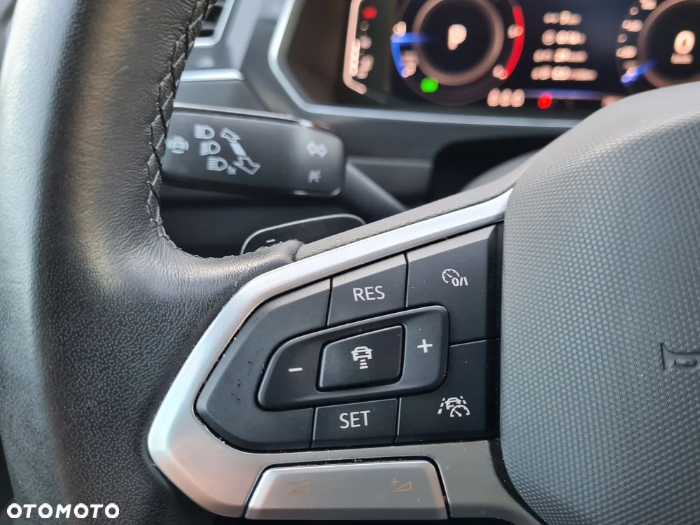 Volkswagen Tiguan 2.0 TDI SCR Elegance DSG - 13