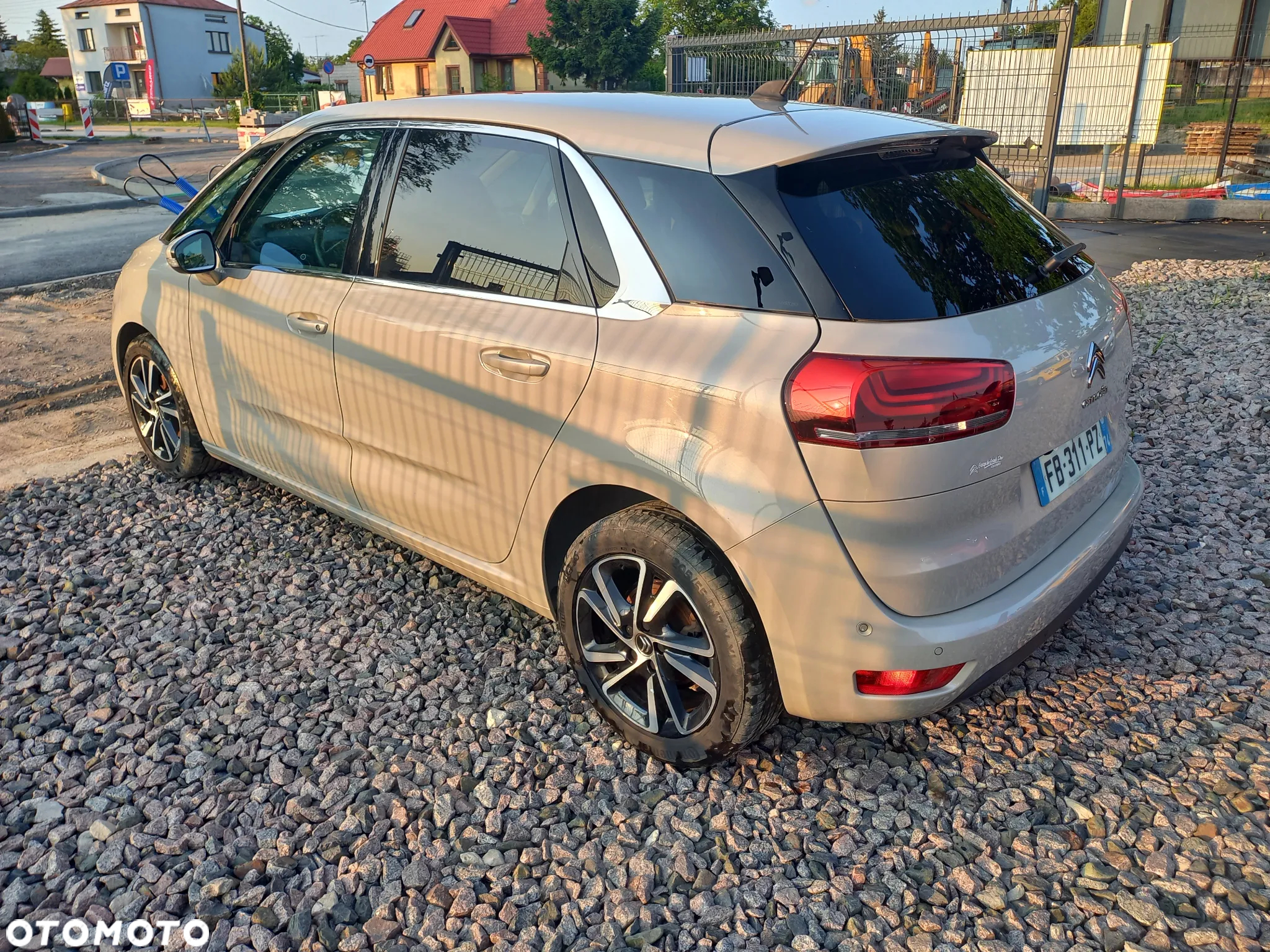 Citroën C4 SpaceTourer 1.2 PureTech Shine S&S - 13