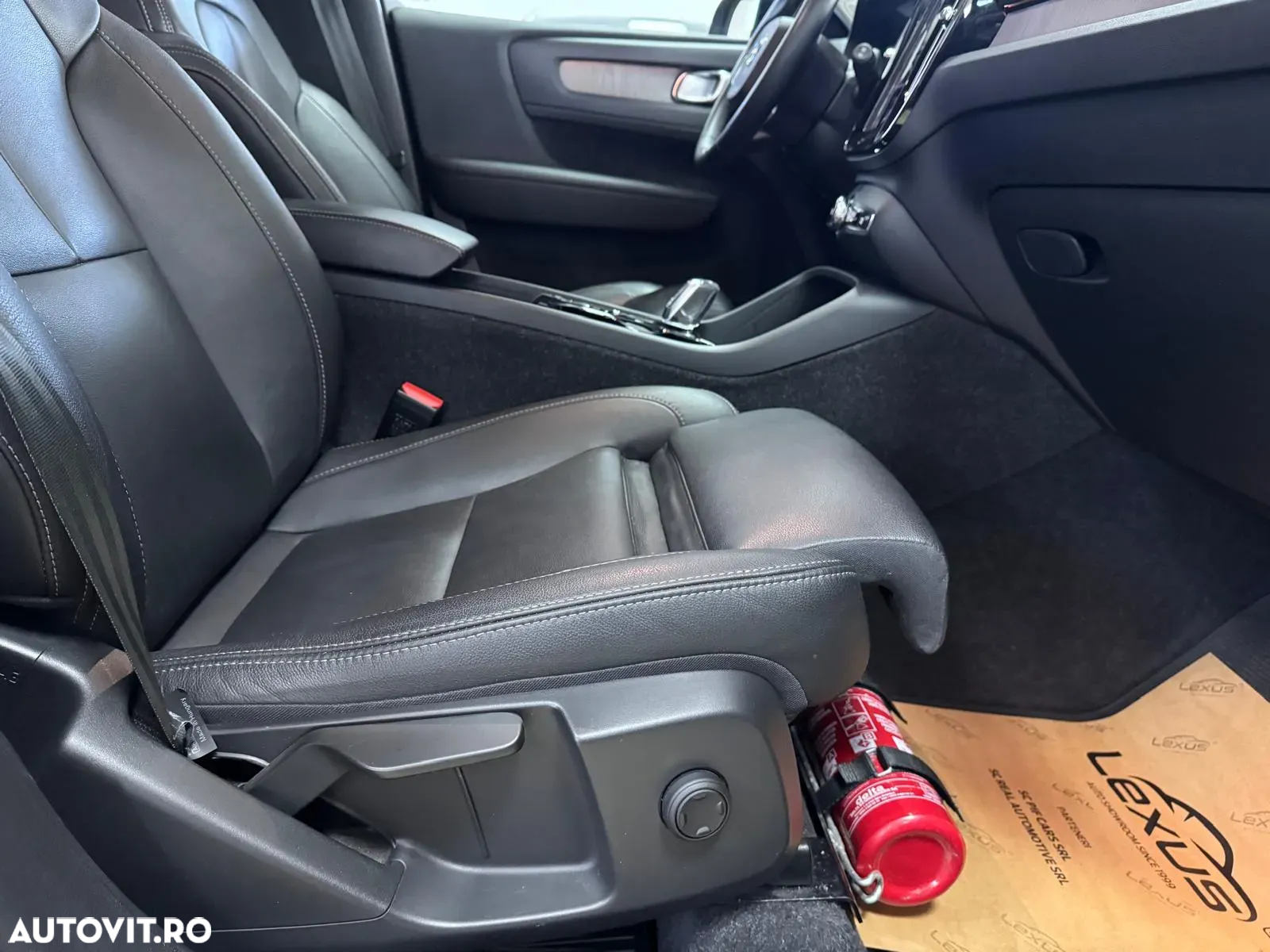 Volvo XC 40 T4 Recharge DKG Inscription - 18