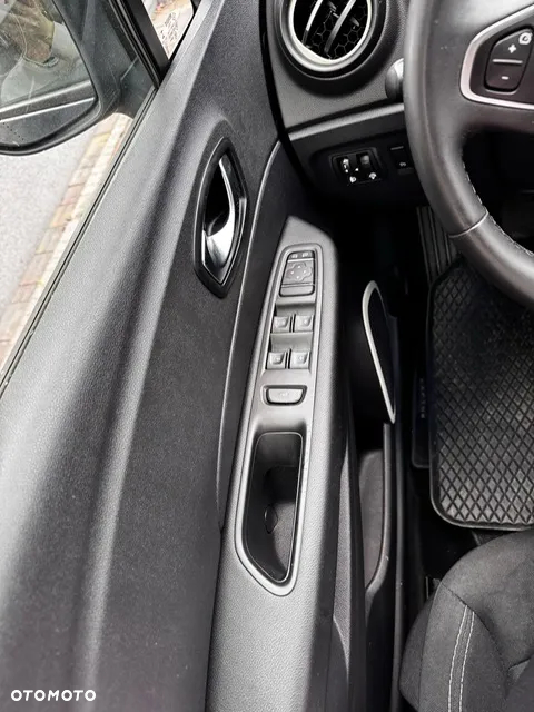 Renault Captur 0.9 Energy TCe Zen EU6 - 7