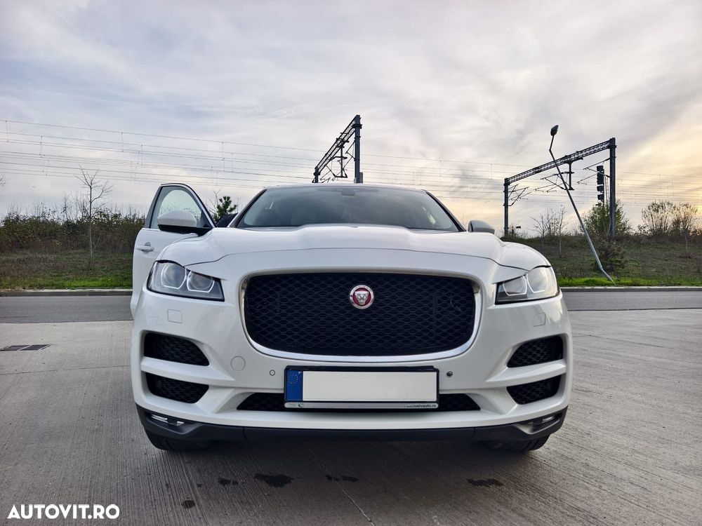 Jaguar F-Pace 25d AWD Prestige - 3