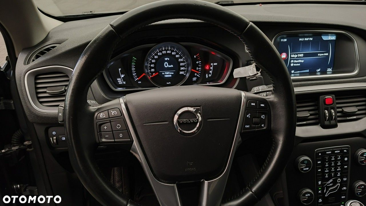Volvo V40 D2 Drive-E Momentum - 15