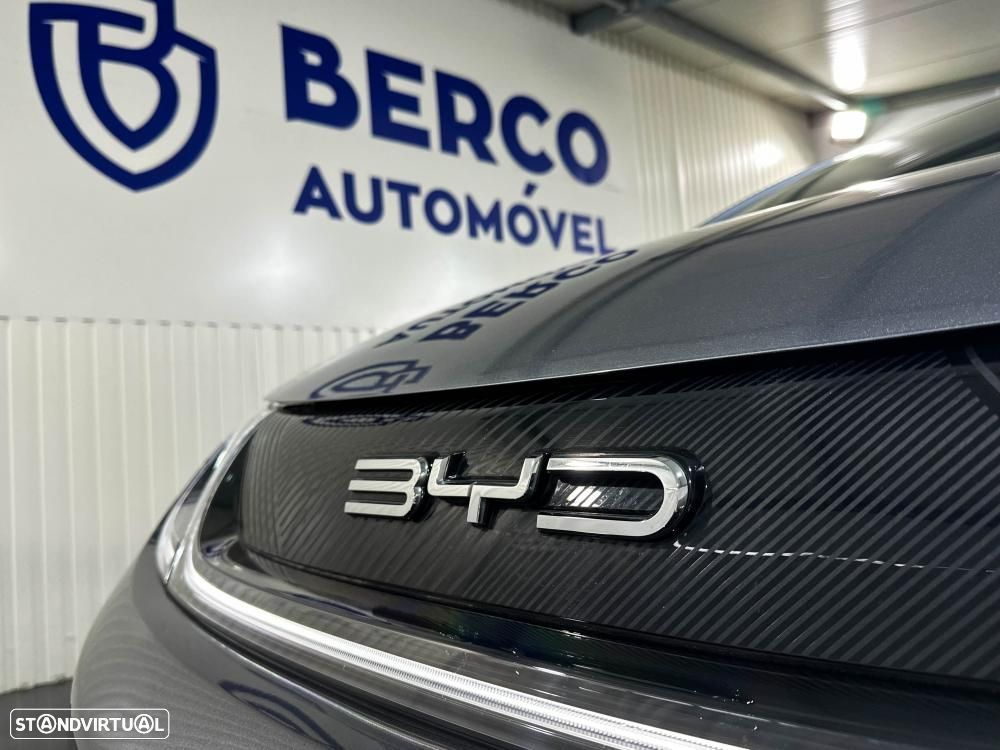 BYD Dolphin 60.4 kWh Comfort - 16