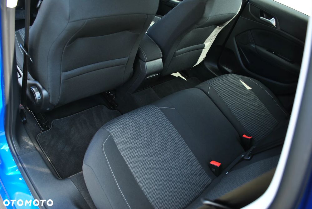 Peugeot 308 1.5 BlueHDi Active Pack Business S&S EAT8 - 16