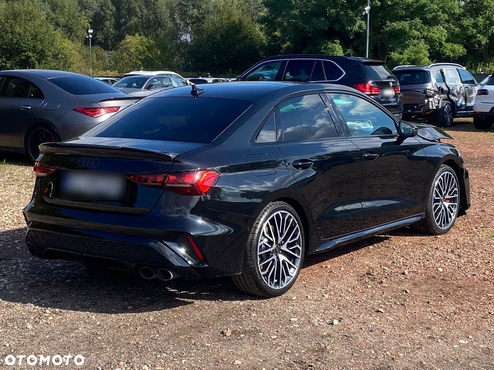Audi S3 Limousine - 1