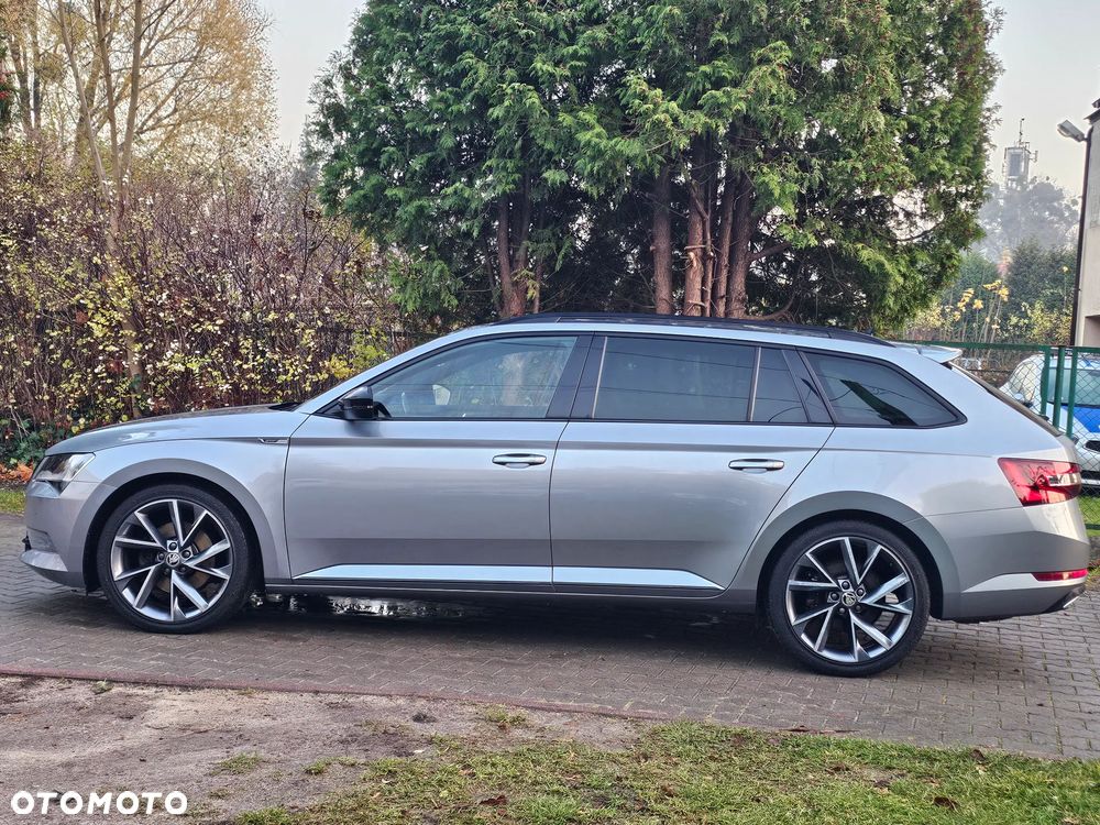 Skoda Superb 2.0 TDI DSG SportLine - 4