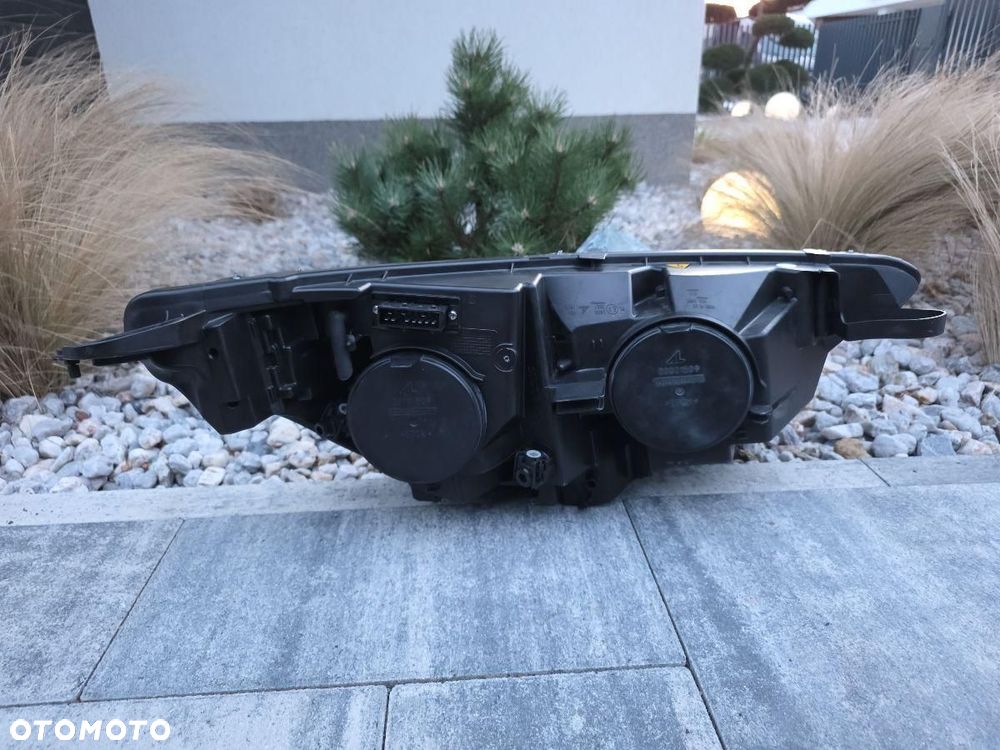 CITROEN C4 II Lampa lewa przód Bi-Xenon Dynamic Led 10 PINÓW 09K12-T1 - 8