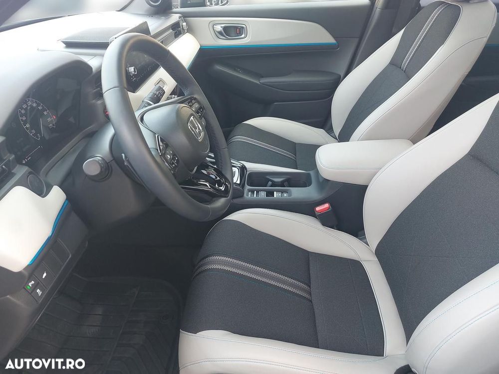 Honda HR-V 1.5 4x2 E-CVT HEV Advance Style Plus - 14