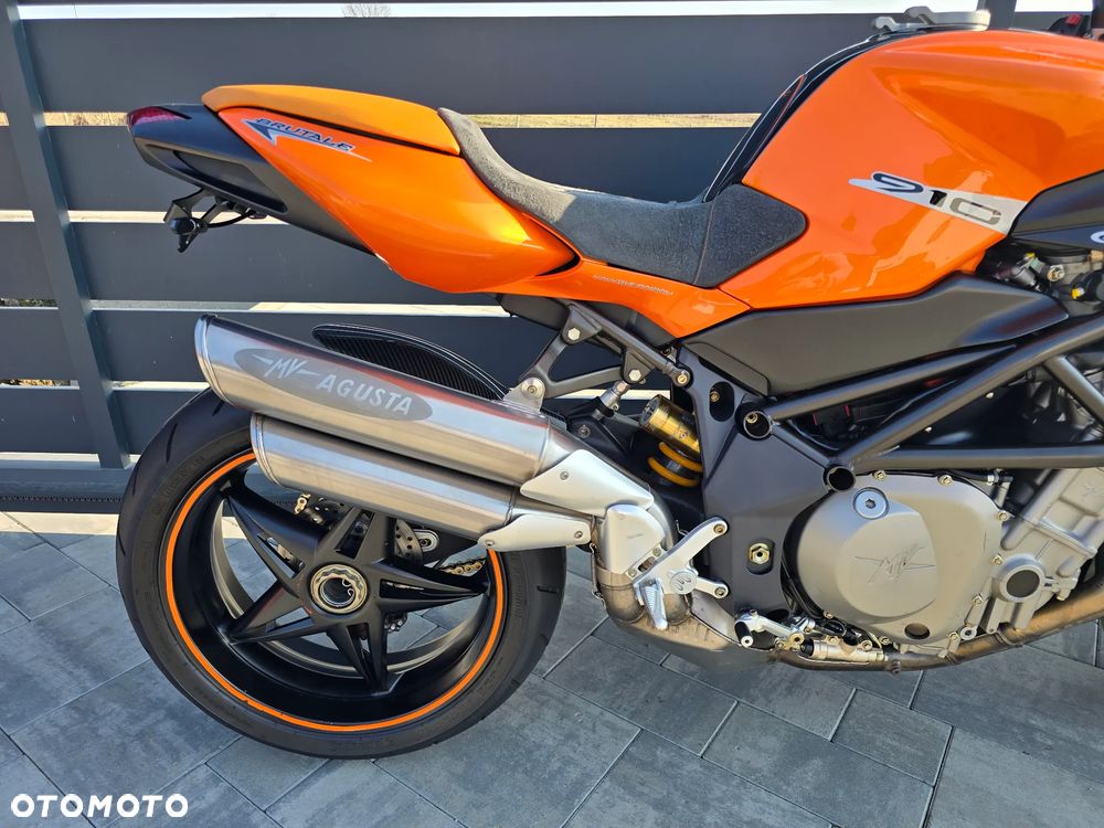 MV AGUSTA Brutale - 15