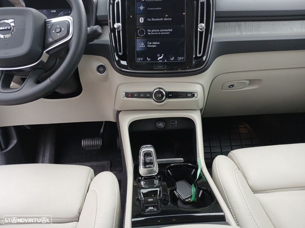 Volvo XC 40 2.0 T5 Inscription - 11