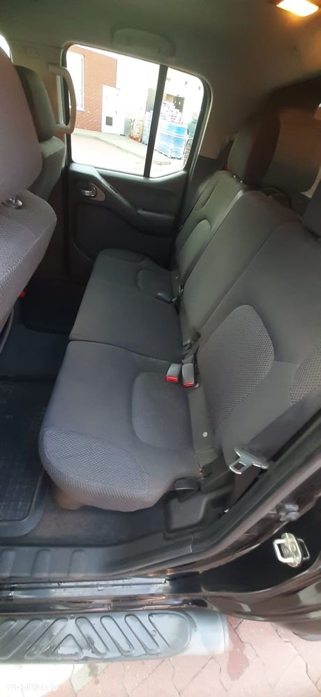 Nissan Navara 2.5 D Platinum - 18