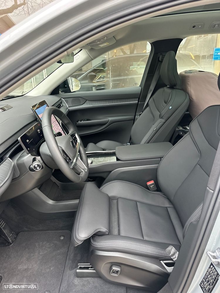 Volvo EX90 104 kWh Single Motor Core - 11