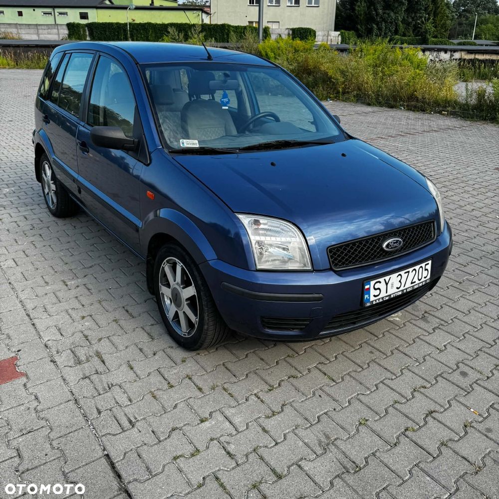 Ford Fusion - 2