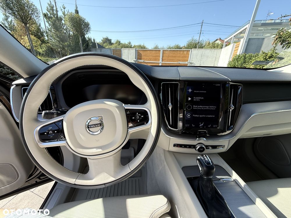 Volvo XC 60 D5 AWD Inscription - 19