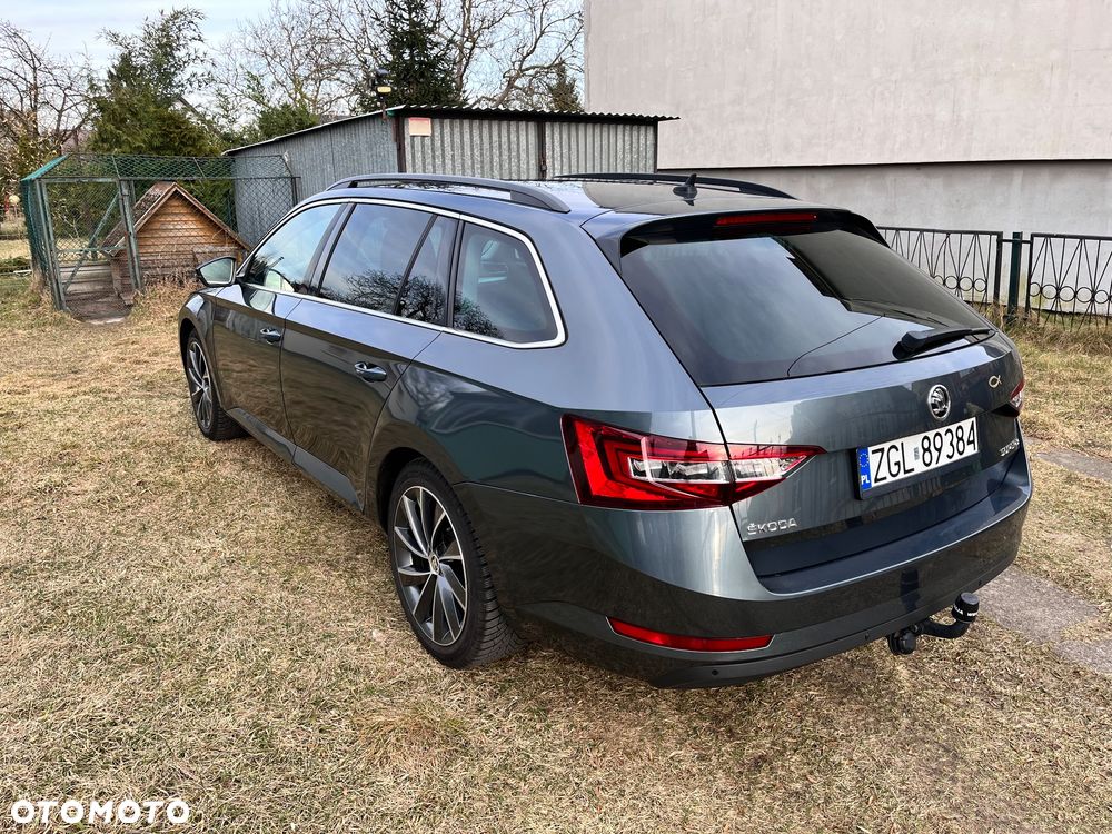 Skoda Superb 2.0 TDI DSG Ambition - 7
