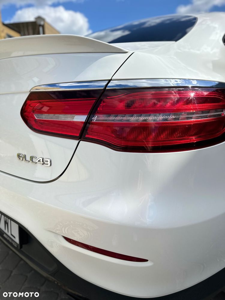 Mercedes-Benz GLC - 7