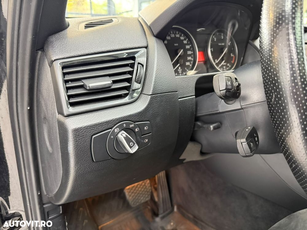 BMW X1 xDrive20d Aut. Sport Line - 21