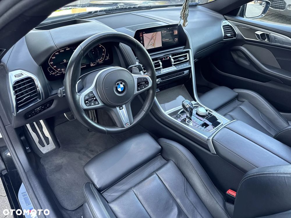 BMW Seria 8 - 10