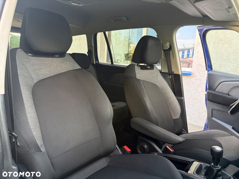 Citroën C4 SpaceTourer - 23