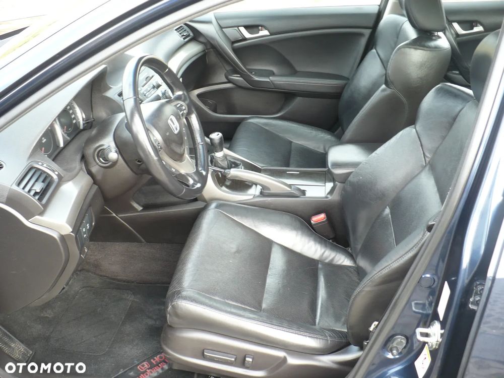 Honda Accord 2.0 Elegance Advantage - 14