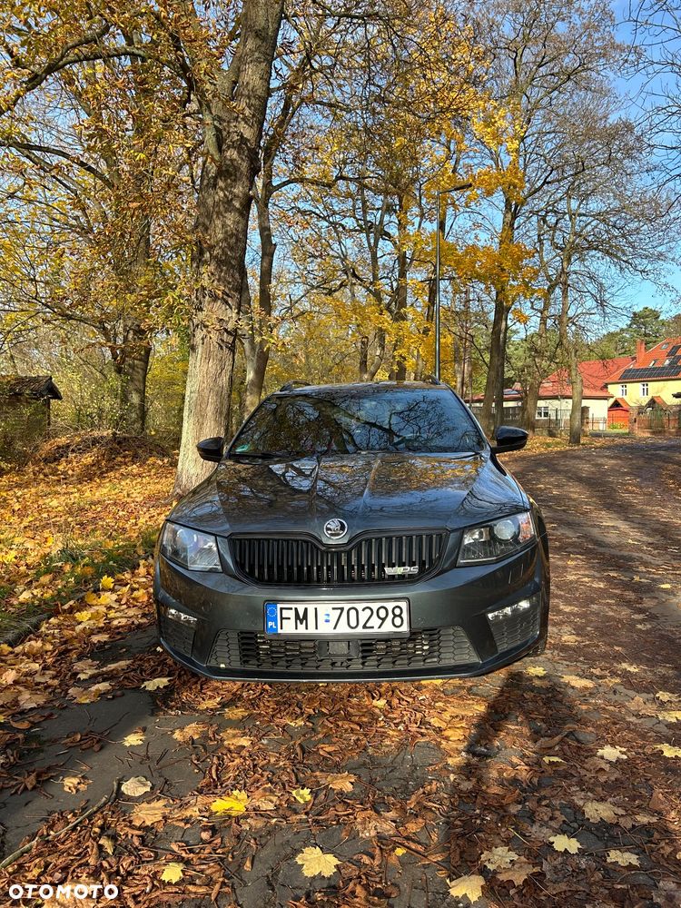 Skoda Octavia ver-2-0-tdi-4x4-rs-challenge-dsg - 2