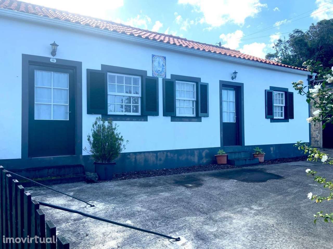 Casa em S.Roque do Pico com vistas sobre S.Jorge - Grande imagem: 2/29