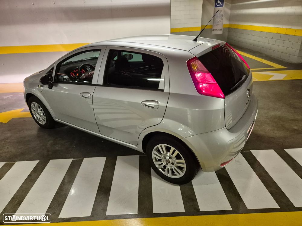 Fiat Punto 1.2 Young II S&S - 16