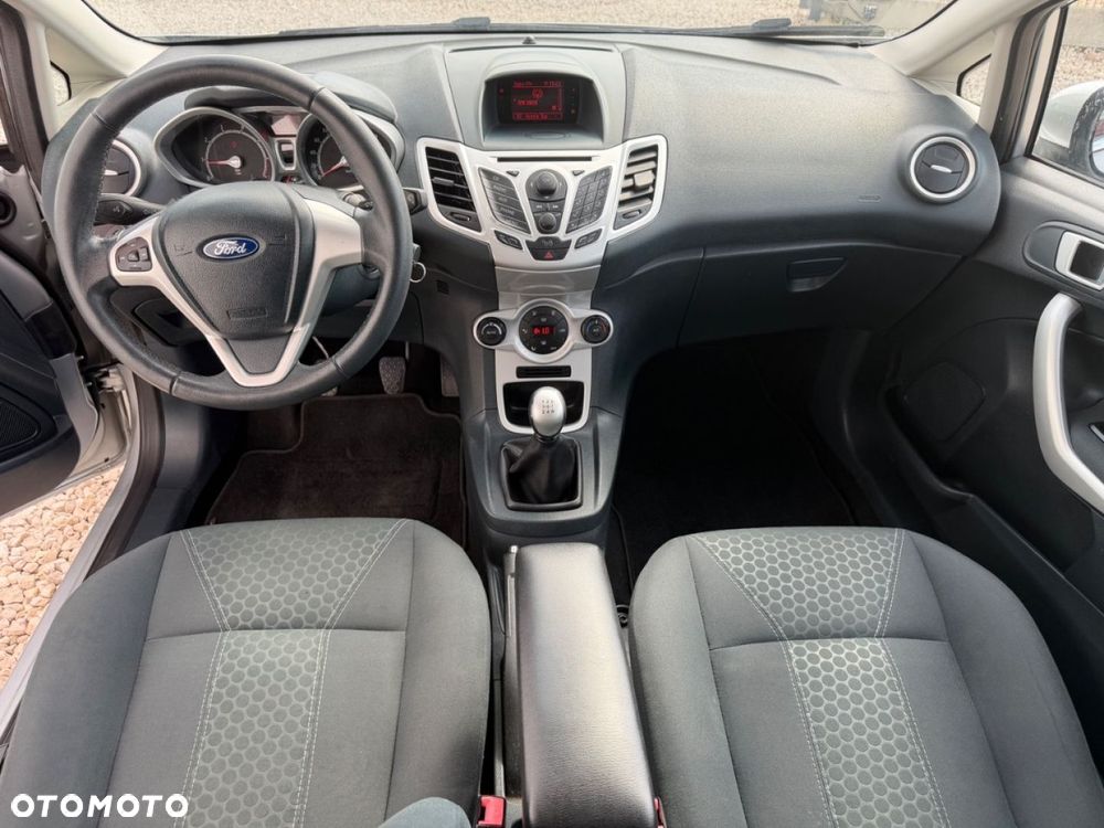 Ford Fiesta - 41