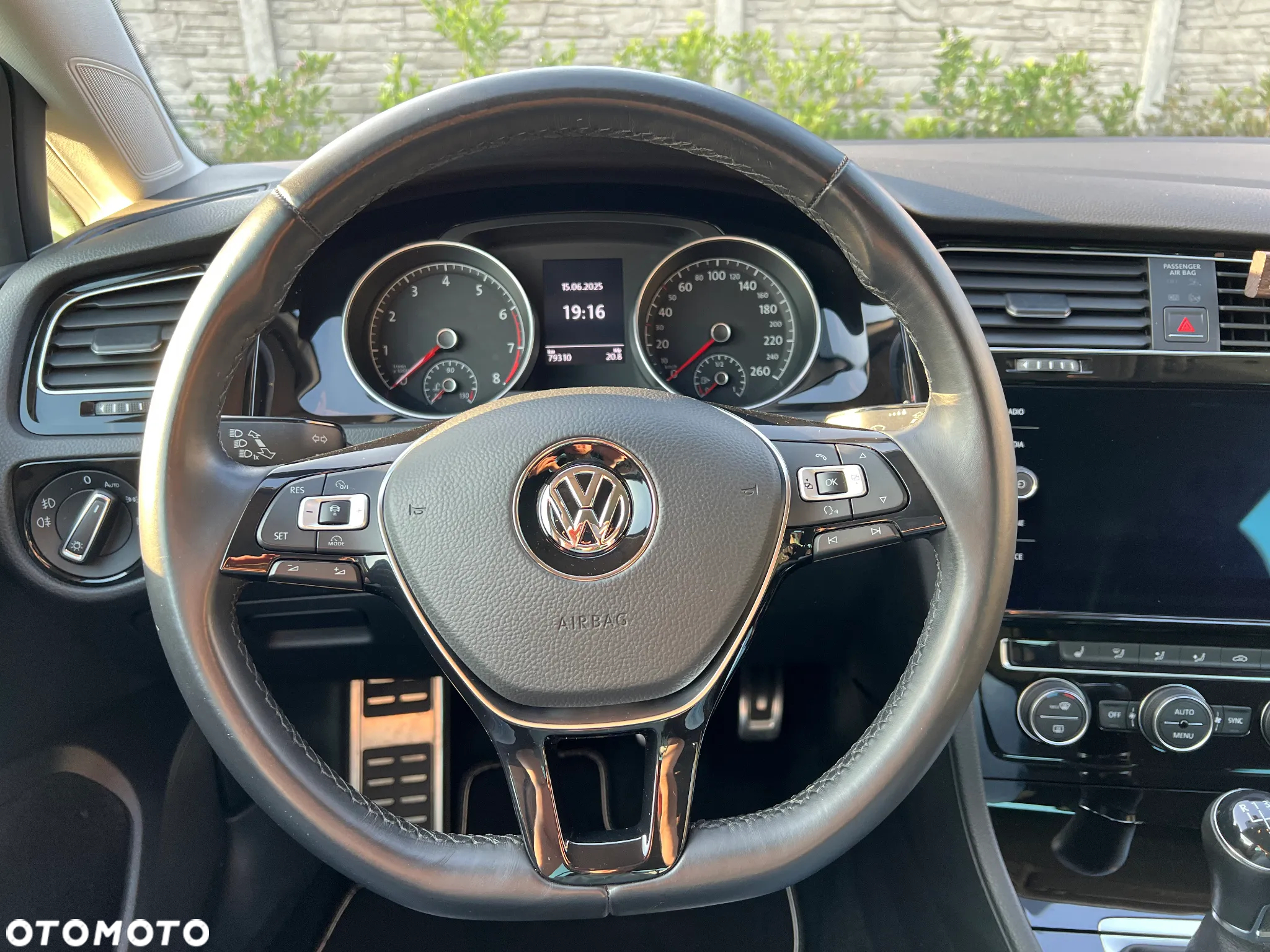Volkswagen Golf VII 1.4 TSI BMT Highline - 22