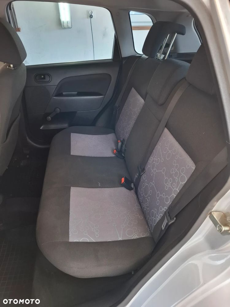 Ford Fiesta 1.3 Style - 15