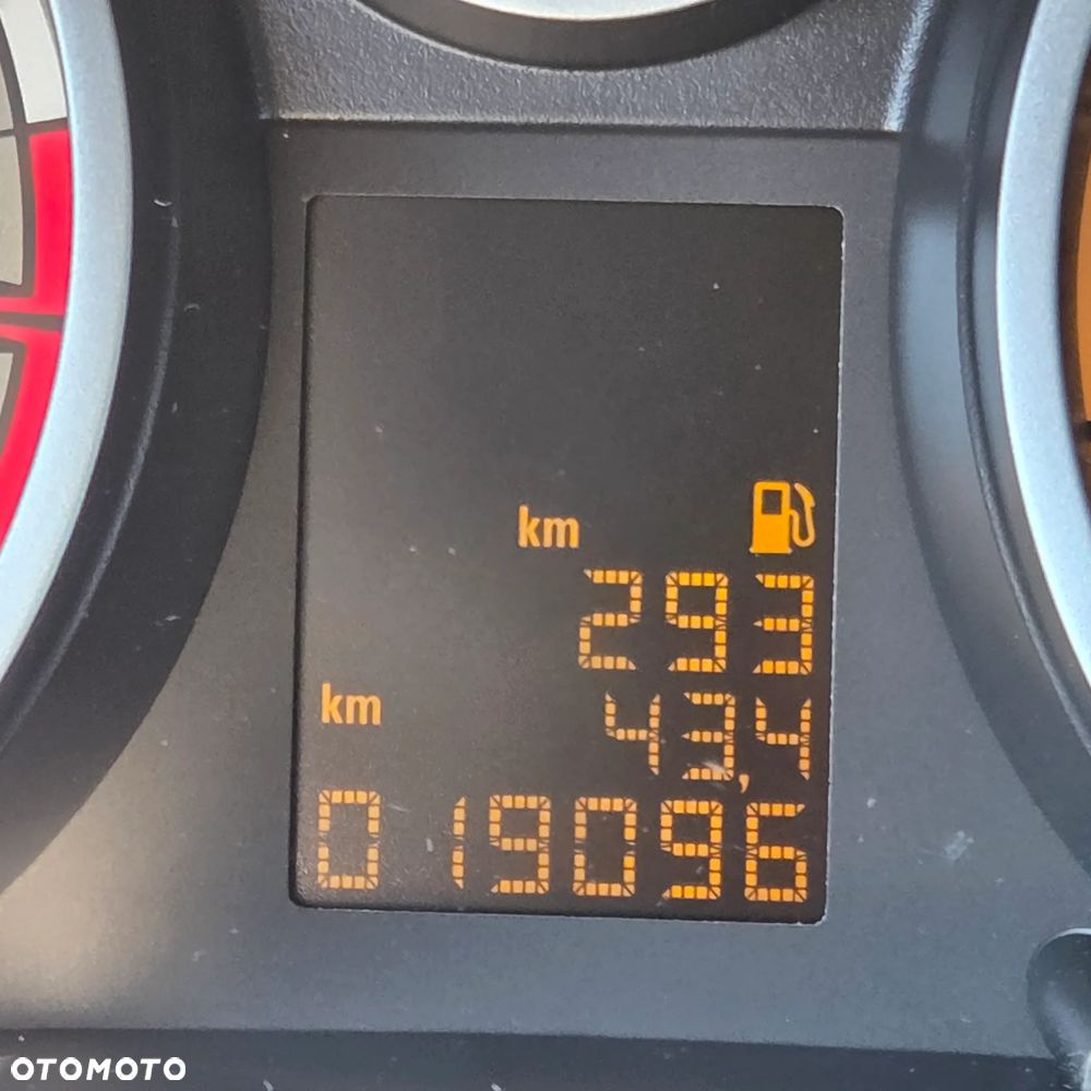 Opel Corsa 1.2 16V Enjoy - 10
