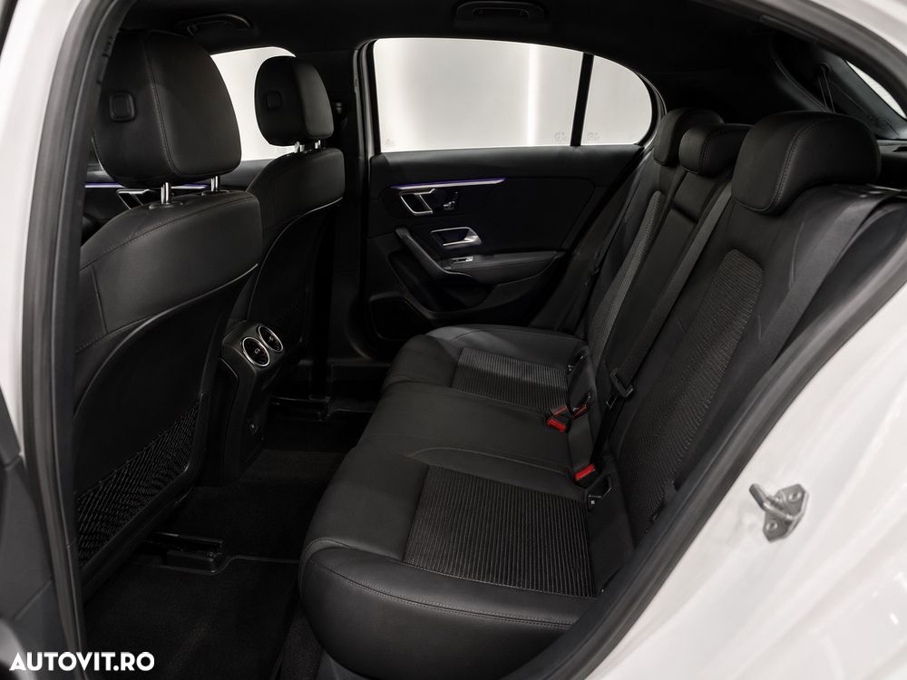 Mercedes-Benz A 250 e 8G-DCT - 10